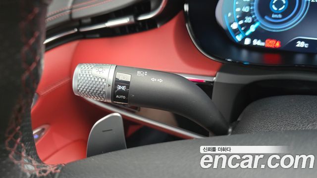 Genesis GV70 3.5T Gasoline AWD 2023 — фото 35
