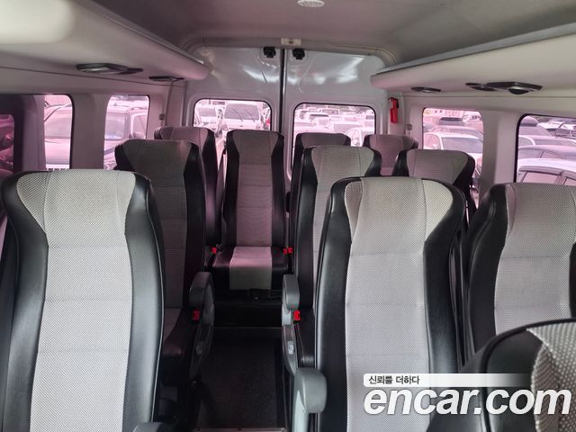 Renault Korea Master 2.3 15-Seater 2019 — фото 13