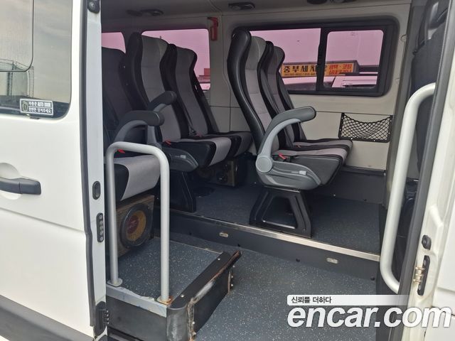 Renault Korea Master 2.3 15-Seater 2019 — фото 14