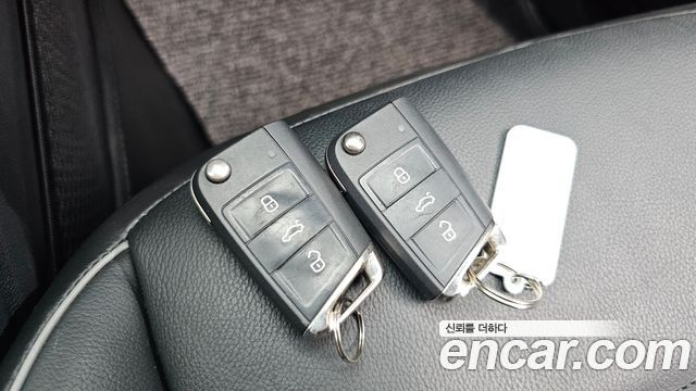 Volkswagen Tiguan (II) 2.0 TDI Premium 2018 — фото 18