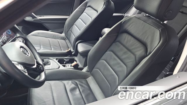 Volkswagen Tiguan (II) 2.0 TDI Premium 2018 — фото 27