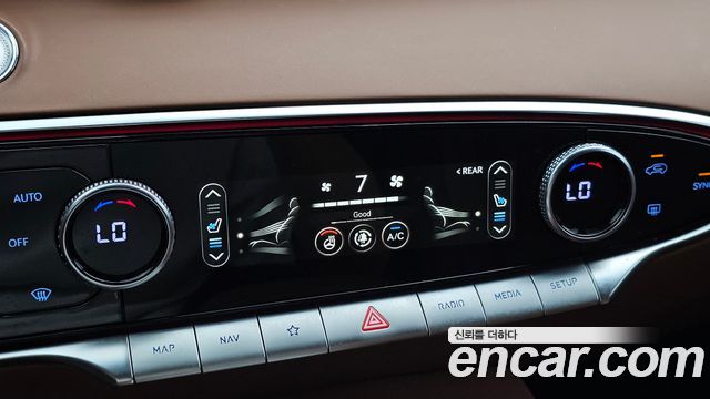 Genesis GV70 2.5T Gasoline AWD 2021 — фото 19