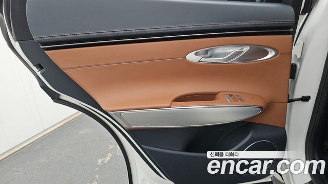 Genesis GV70 2.5T Gasoline AWD 2021 — фото 25