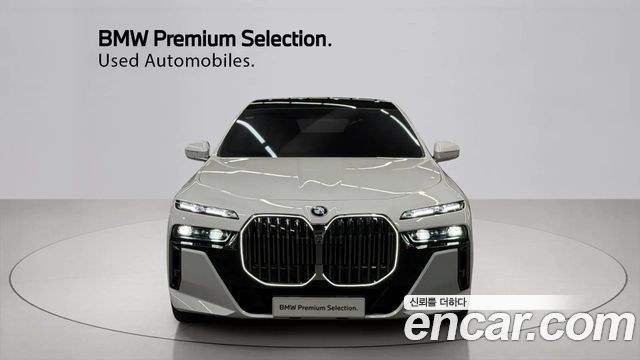 BMW 7 Series (G70) 740i xDrive M Sport Limited 2025 — фото 3