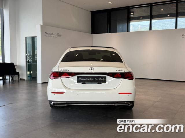 Mercedes-Benz E-Class (W214) E350e 4MATIC 2026 — фото 7