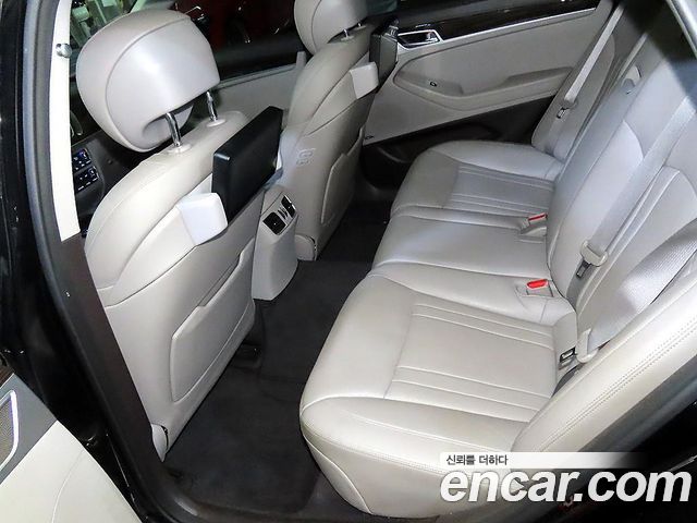 Genesis G80 3.3 GDI AWD Premium Luxury 2017 — фото 7