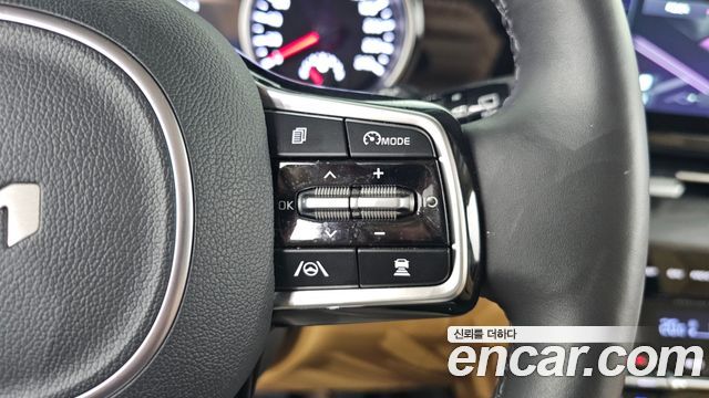 Kia Carnival (IV) Gasoline 9-Seater Prestige 2023 — фото 18