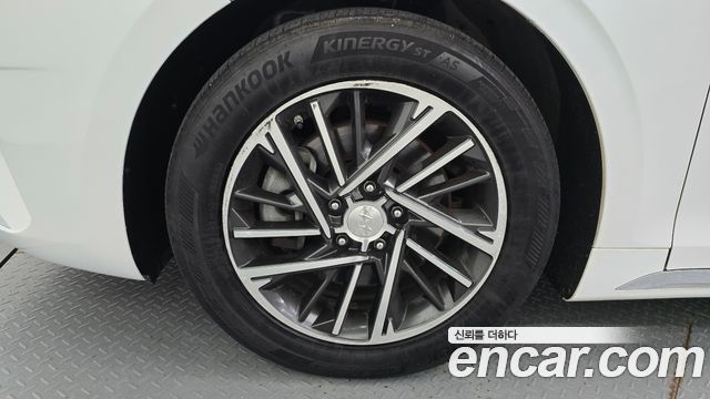 Hyundai Grandeur (IG) 3.0 LPi Rent Car Premium 2021 — фото 5