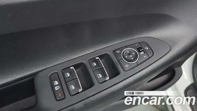 Hyundai Grandeur (IG) 3.0 LPi Rent Car Premium 2021 — фото 27