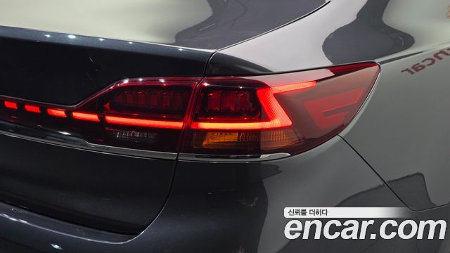 Kia K7 Premier 2.5 GDI Noblesse 2020 — фото 23