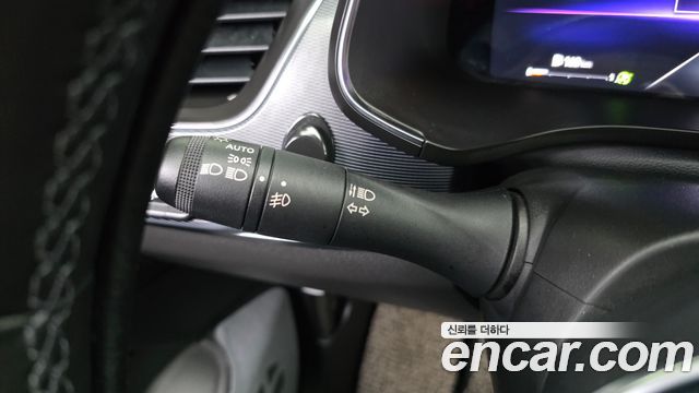 Renault Korea XM3 1.3 TCe RE Signature 2020 — фото 29