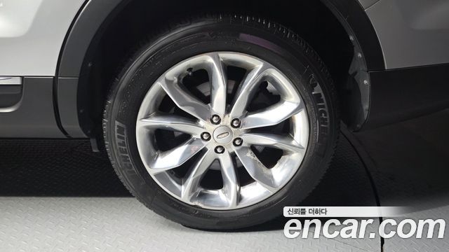 Ford Explorer 3.5 Limited 4WD 5th 2013 — фото 5