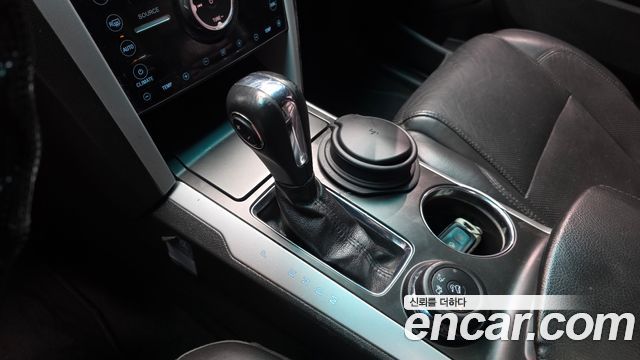 Ford Explorer 3.5 Limited 4WD 5th 2013 — фото 9