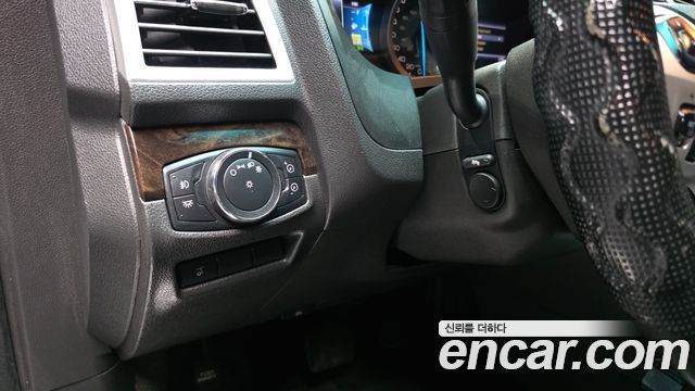 Ford Explorer 3.5 Limited 4WD 5th 2013 — фото 16