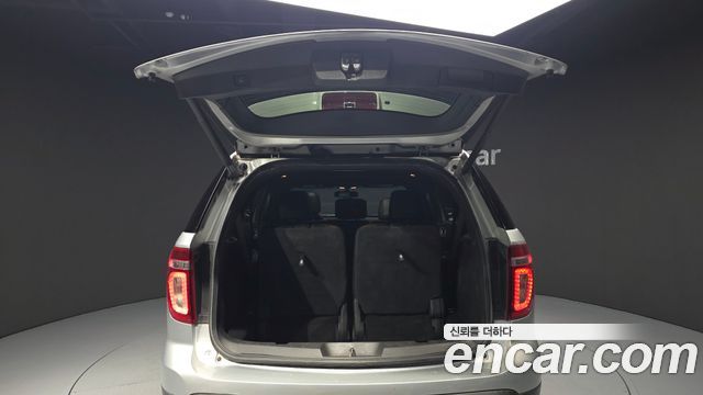 Ford Explorer 3.5 Limited 4WD 5th 2013 — фото 20