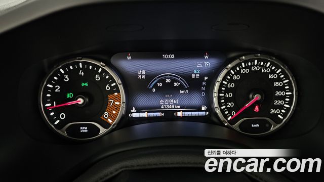 Jeep Renegade 2.4 Limited 2021 — фото 8
