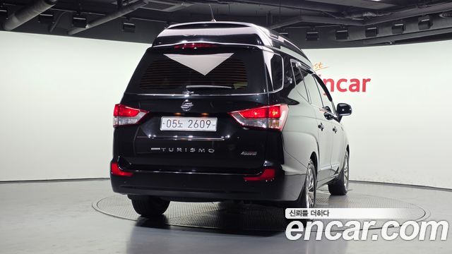 KG Mobility (SsangYong) Korando Turismo 4WD Chateau 9-seater High-roof 2017 — фото 4