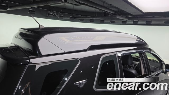 KG Mobility (SsangYong) Korando Turismo 4WD Chateau 9-seater High-roof 2017 — фото 20