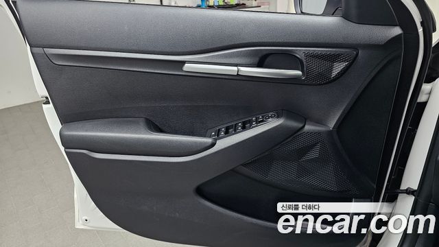 Kia Seltos Gasoline 2.0 2WD Prestige 2024 — фото 24