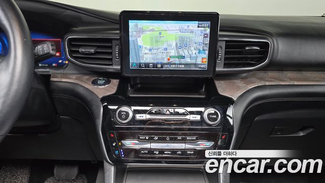 Ford Explorer (VI) 3.0 Platinum 4WD 2021 — фото 14