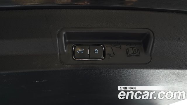 Ford Explorer (VI) 3.0 Platinum 4WD 2021 — фото 18