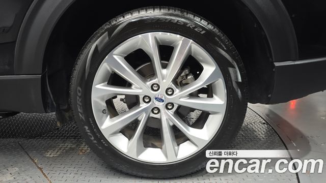 Ford Explorer (VI) 3.0 Platinum 4WD 2021 — фото 21
