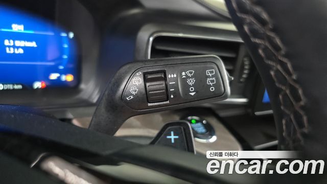 Ford Explorer (VI) 3.0 Platinum 4WD 2021 — фото 29