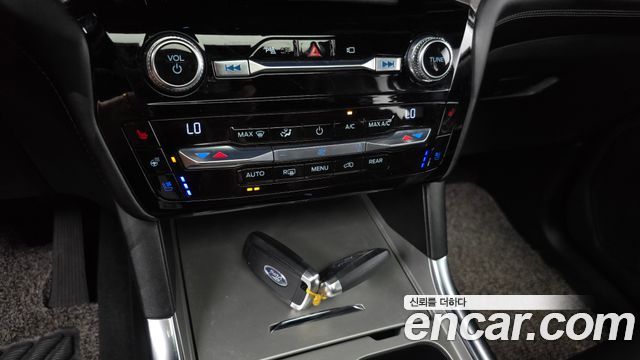 Ford Explorer (VI) 3.0 Platinum 4WD 2021 — фото 31