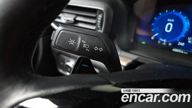 Ford Explorer (VI) 3.0 Platinum 4WD 2021 — фото 35