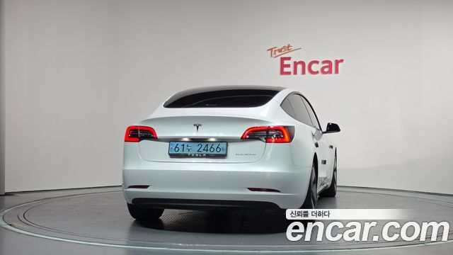 Tesla Model 3 Long Range AWD 2021 — фото 4
