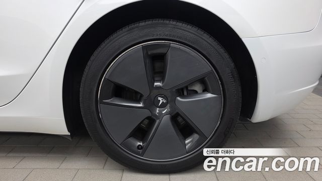 Tesla Model 3 Long Range AWD 2021 — фото 21