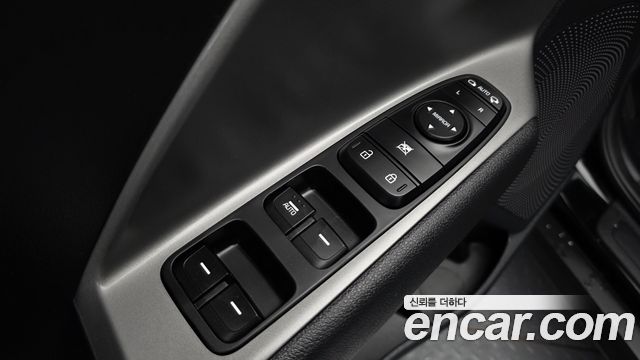 Kia Niro Plus Air 2023 — фото 29