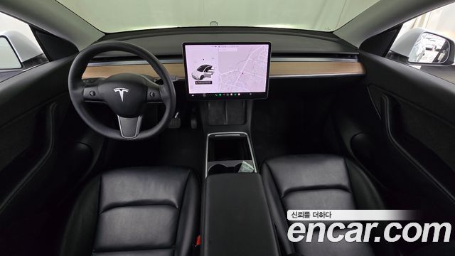 Tesla Model Y Long Range AWD 2021 — фото 7