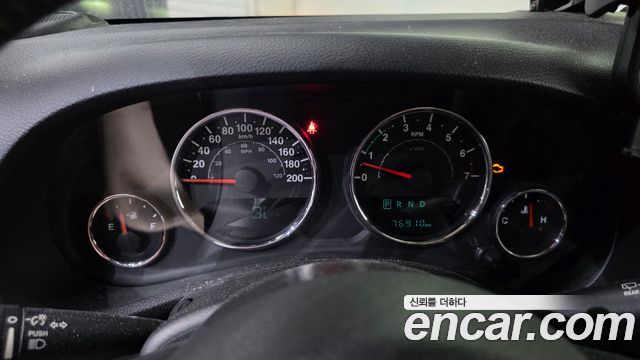 Jeep Wrangler (JK) 3.6 Sahara 4Door 2017 — фото 8
