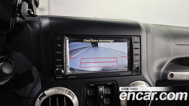 Jeep Wrangler (JK) 3.6 Sahara 4Door 2017 — фото 15