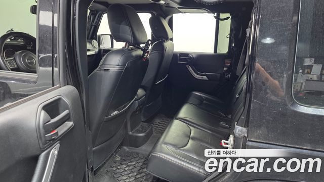 Jeep Wrangler (JK) 3.6 Sahara 4Door 2017 — фото 26