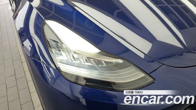 Tesla Model Y Long Range AWD 2022 — фото 22
