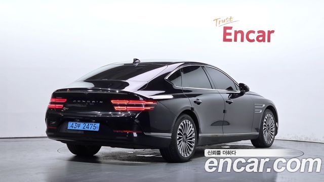 Genesis Electrified G80 (RG3) e-AWD 2022 — фото 2