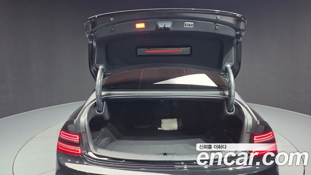 Genesis G80 (RG3) Gasoline 2.5 Turbo AWD 2025 — фото 20