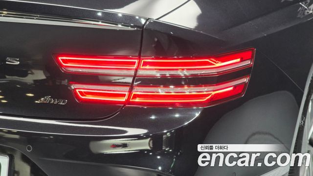 Genesis G80 (RG3) Gasoline 2.5 Turbo AWD 2025 — фото 23