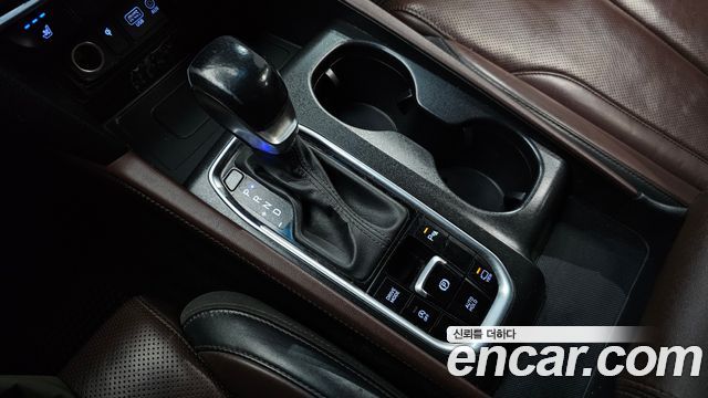 Hyundai Santa Fe (TM) Diesel 2.2 4WD Inspiration 2020 — фото 9