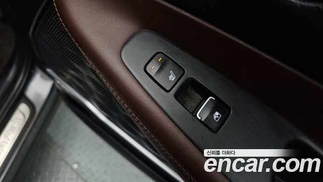 Hyundai Santa Fe (TM) Diesel 2.2 4WD Inspiration 2020 — фото 19