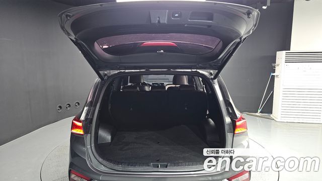 Hyundai Santa Fe (TM) Diesel 2.2 4WD Inspiration 2020 — фото 20