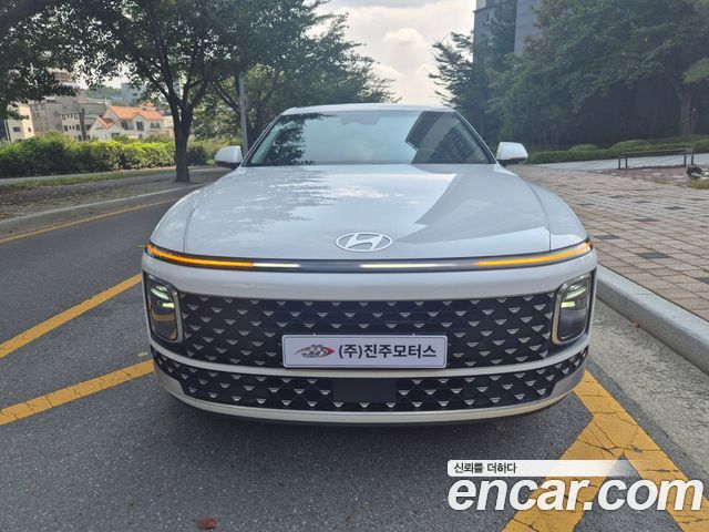 Hyundai Grandeur (GN7) 3.5 LPG 2WD Premium 2023 — фото 2