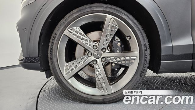Genesis GV70 2.5T Gasoline AWD 2024 — фото 5