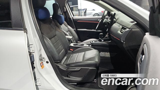 Renault Korea XM3 1.3 TCe RE Signature 2020 — фото 12
