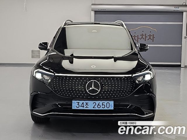 Mercedes-Benz EQB (X243) EQB300 4MATIC AMG Line 2026 — фото 1
