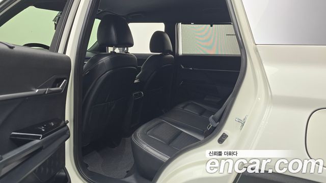 KG Mobility (SsangYong) Torres Gasoline 1.5 4WD T7 2023 — фото 15