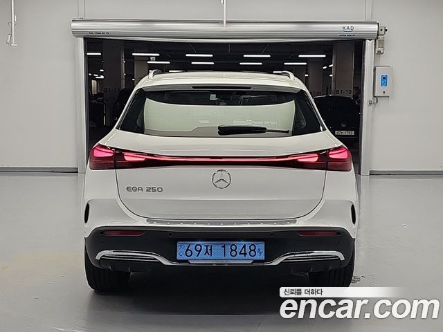 Mercedes-Benz EQA (H243) EQA250 AMG Line 2026 — фото 3