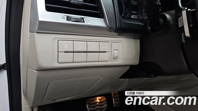 KG Mobility (SsangYong) Rexton Diesel 2.2 4WD Prestige 2021 — фото 40